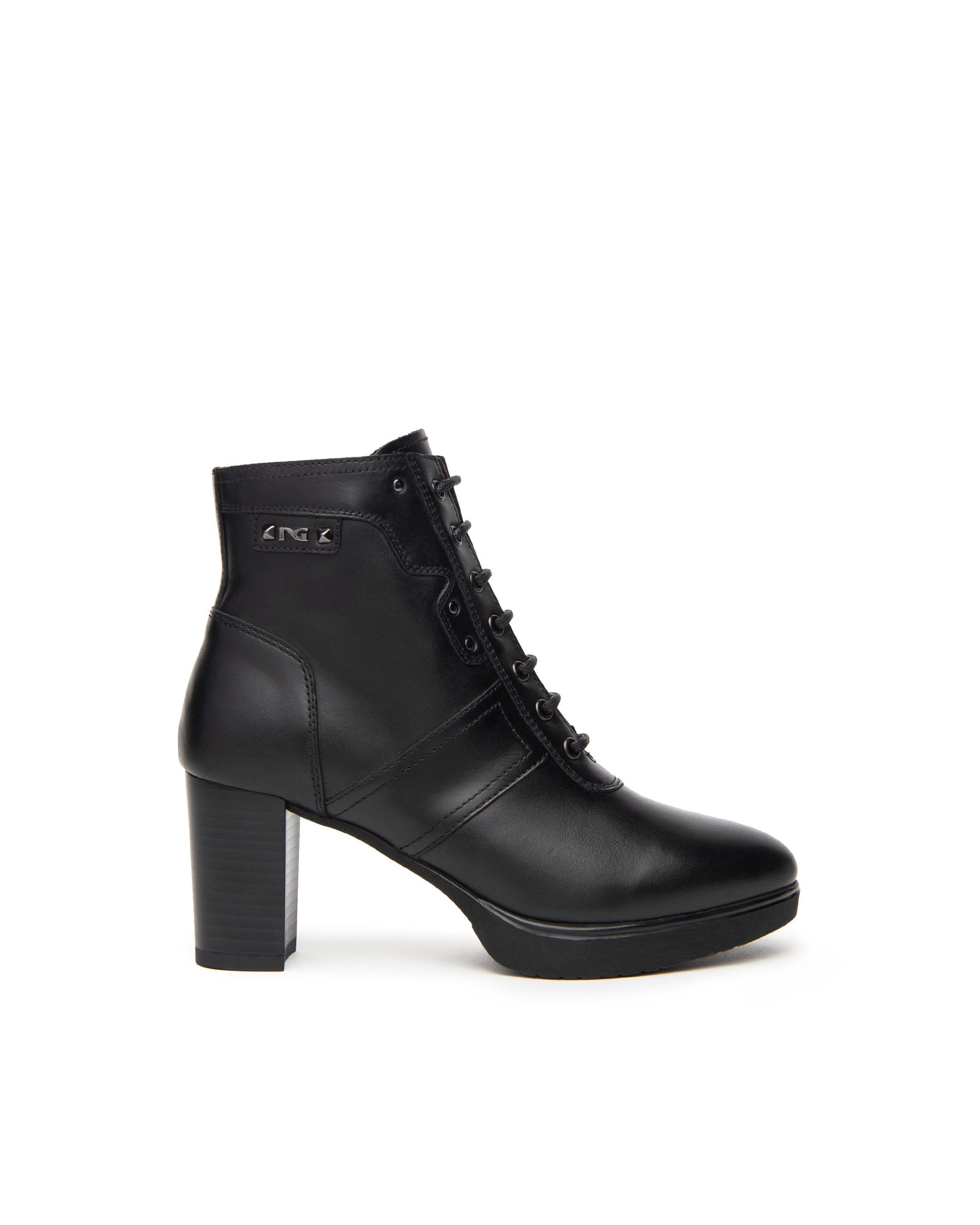 Article 4114201 Noir Bottines femmes NeroGiardini Nouvelle collection chaussures automne hiver 2024 France Marque Italie